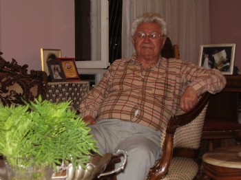 Dr. Nejat Yaycıoğlu